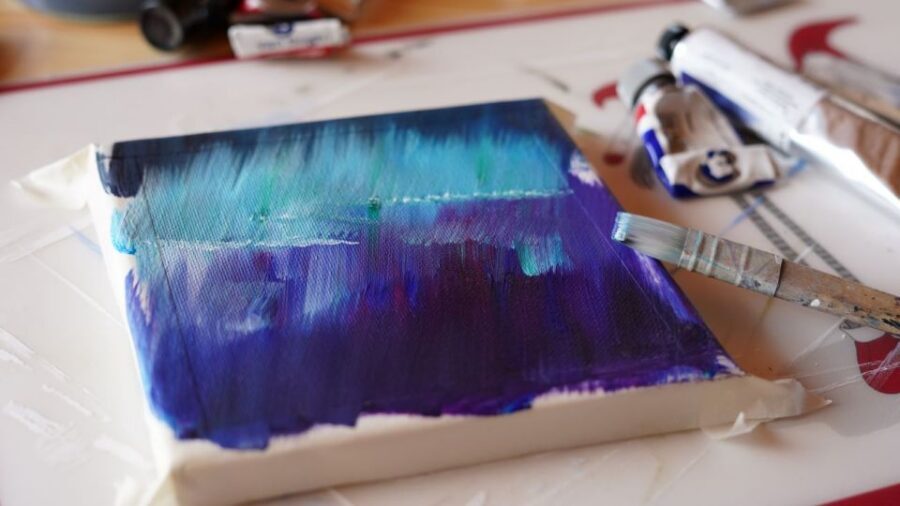 Rovaniemi: Workshop - Aurora painting - The cozy extras: tea, cookies, and Finnish sweets