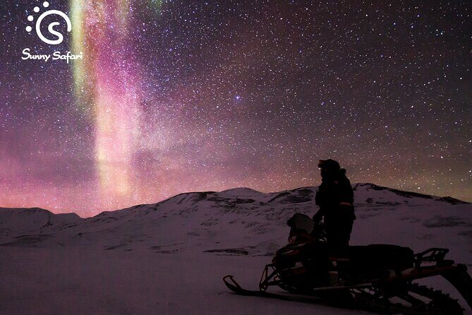 Searching Aurora with Snowmobile - The snowmobile ride into Arctic night: what to expect on the trail