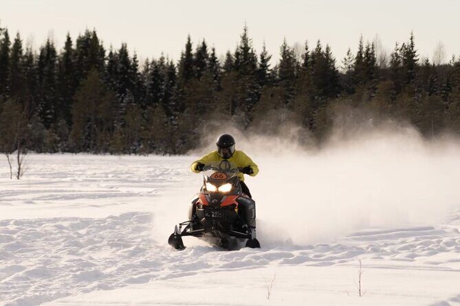 Snowmobile Tours in Rovaniemi Lapland - Pickup, meeting point, and how the timing really works
