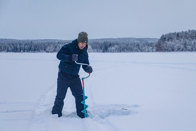 Snowshoeing Adventure with Ice-Fishing, Fire and Survival - Ice-Fishing on a Frozen Lake: Try, Learn, Eat