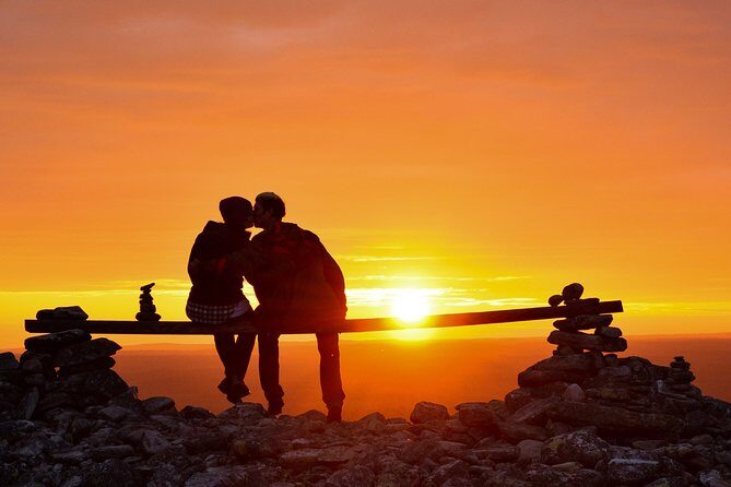 Sunset at the Arctic Circle - Why Katkavaara makes the Arctic Circle feel real
