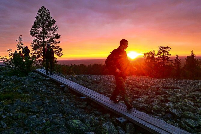 Sunset at the Arctic Circle - Price and value: is $128.82 worth it?