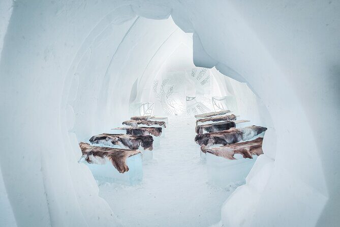 Visiting package: Guided Tour at Arctic Snow Hotel - Timing and crowd flow: when the day feels smooth vs stressful